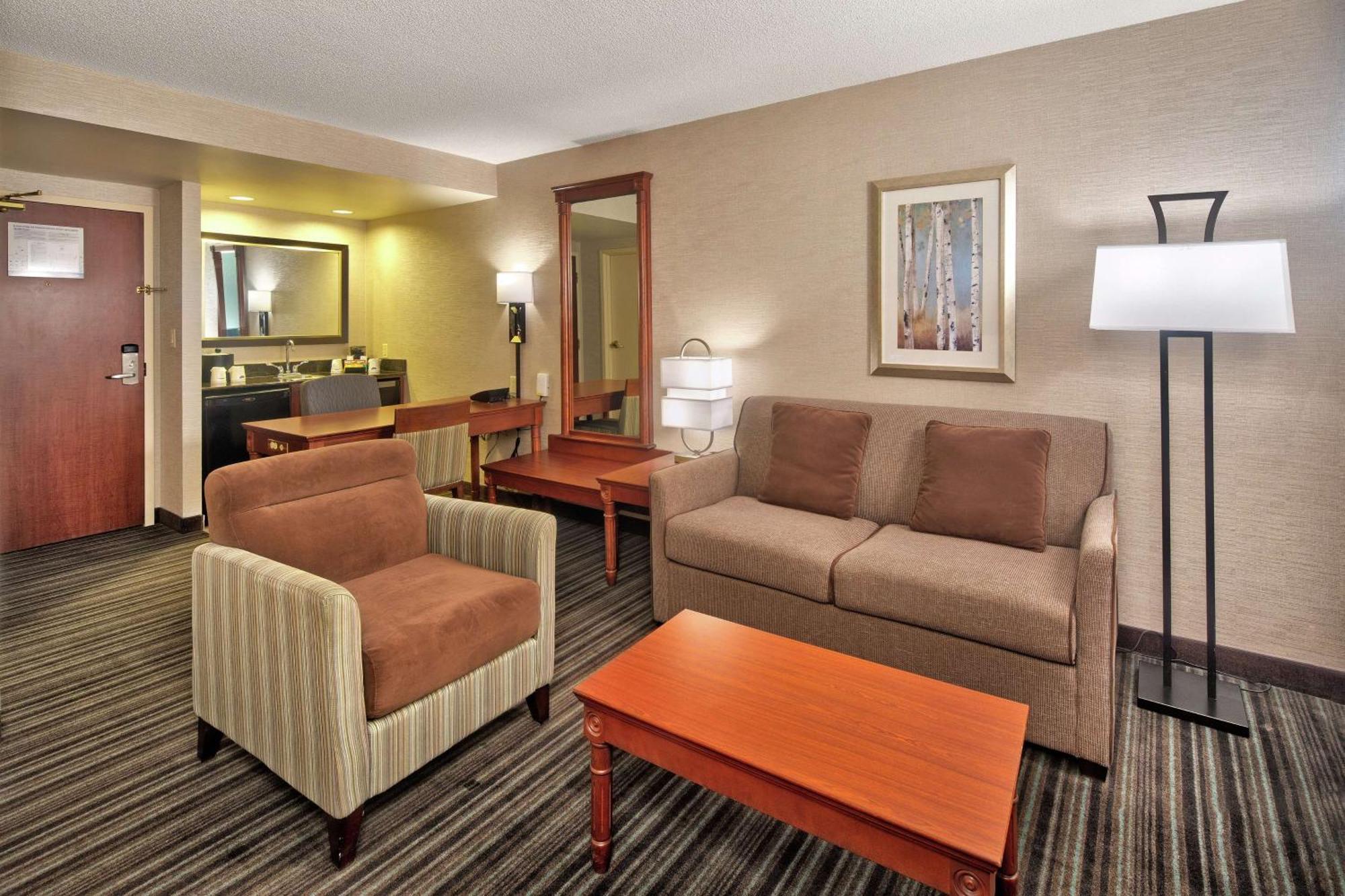 Hampton Inn & Suites By Hilton Toronto Airport Mississauga Esterno foto